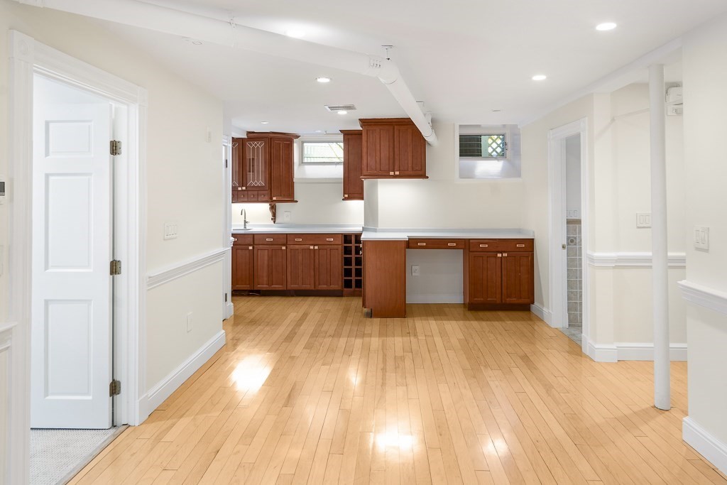 27 Everett Avenue Winchester, MA 01890 - Photo 35 of 39