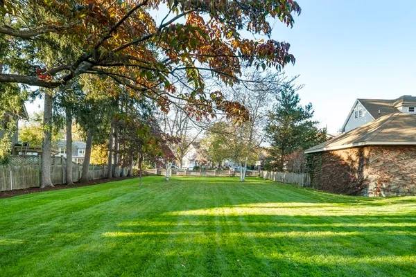 $3,290,000 | 27 Everett Avenue, Winchester, MA 01890