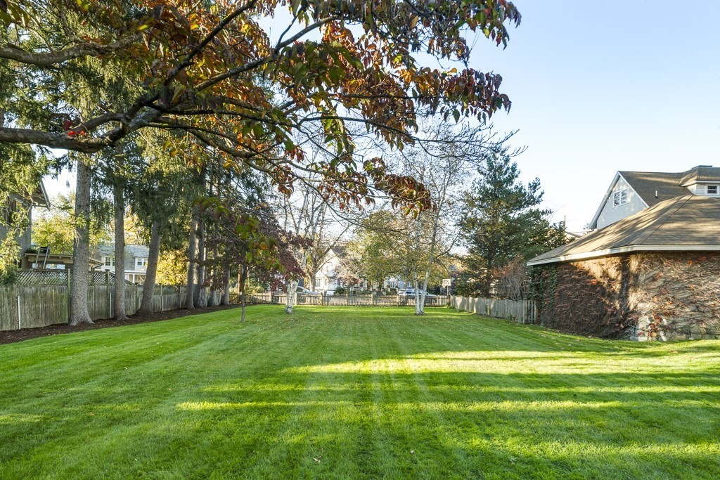 27 Everett Avenue Winchester, MA 01890 - Photo 37 of 39