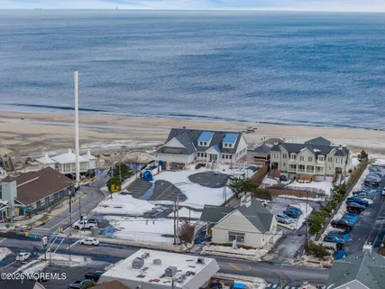 $899,000 | 6 Beach Street, Sea Bright, NJ 07760