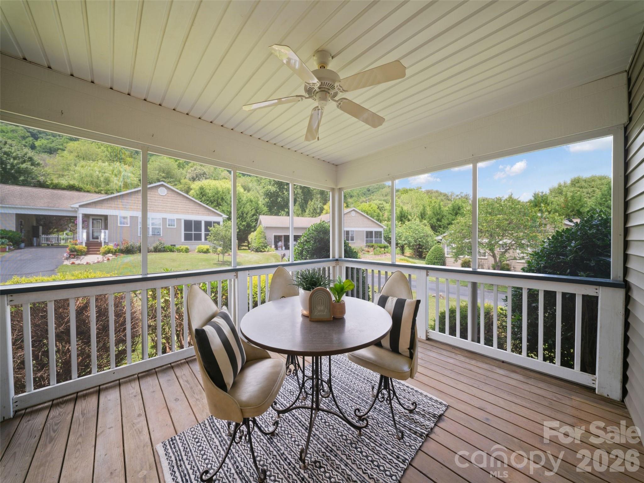 107 Cottage Loop Waynesville, NC 28785 - Photo 16 of 32