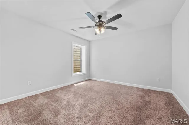 $490,000 | 10 Ellington Drive, Troy, IL 62294