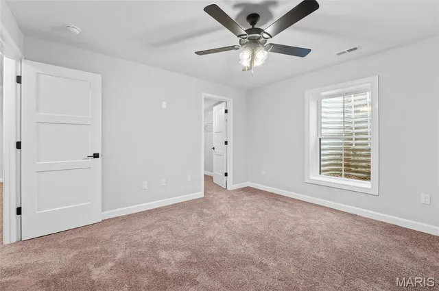 $490,000 | 10 Ellington Drive, Troy, IL 62294