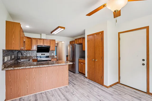 $399,000 | 510 Oakridge Drive, Portage, WI 53901