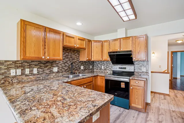 $399,000 | 510 Oakridge Drive, Portage, WI 53901