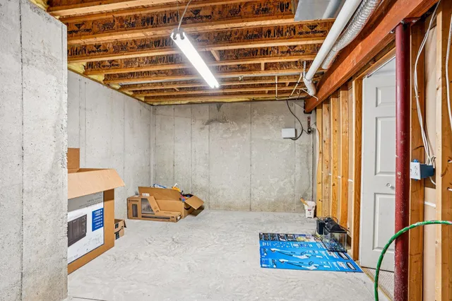 $399,000 | 510 Oakridge Drive, Portage, WI 53901