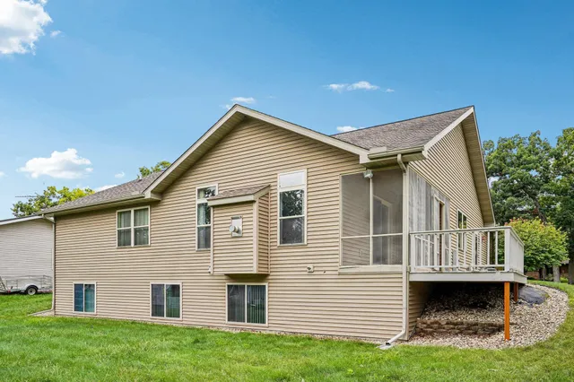 $399,000 | 510 Oakridge Drive, Portage, WI 53901
