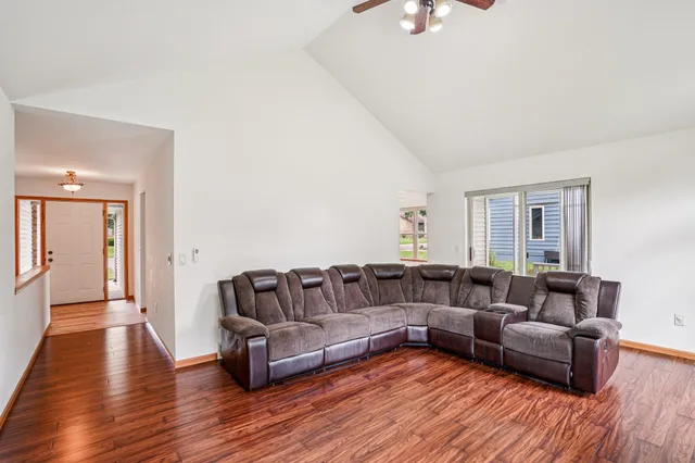 $399,000 | 510 Oakridge Drive, Portage, WI 53901