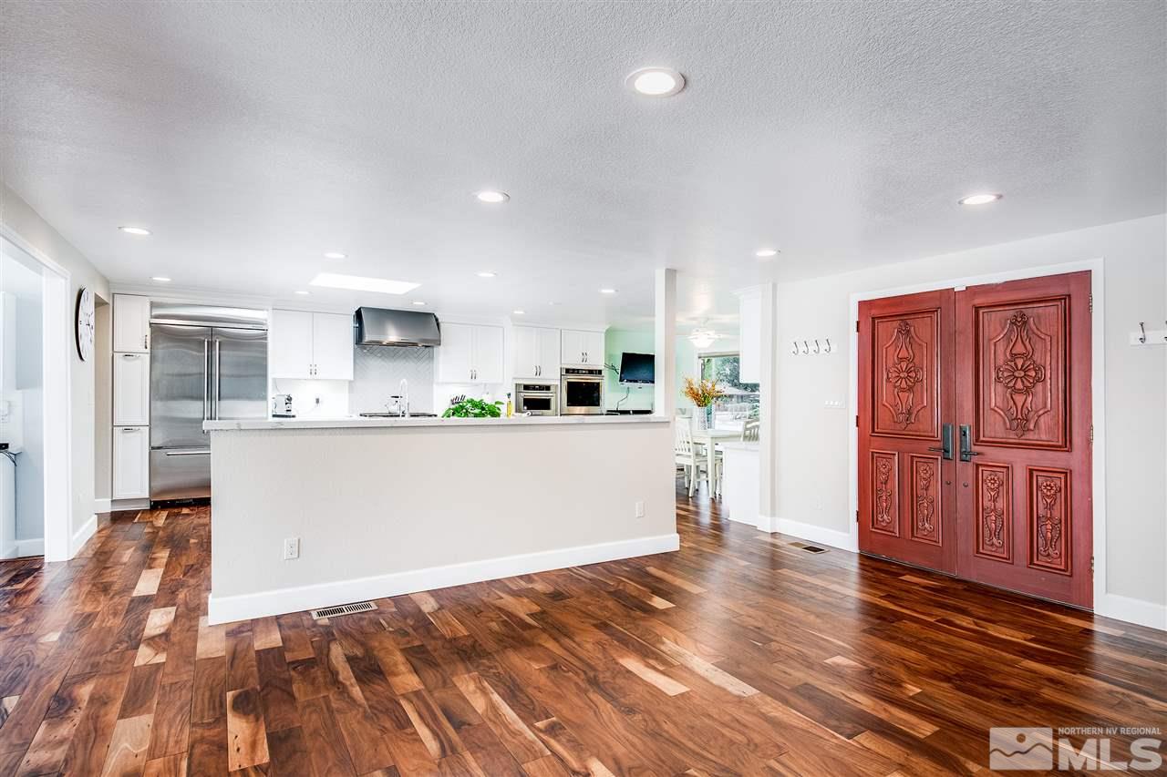 1405 Huntington Circle Reno, NV 89509 - Photo 6 of 37 Photo 6