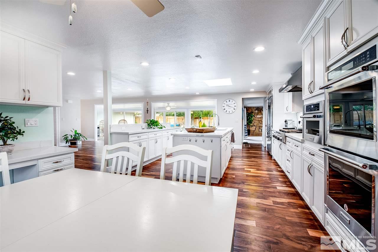 1405 Huntington Circle Reno, NV 89509 - Photo 10 of 37 Photo 10
