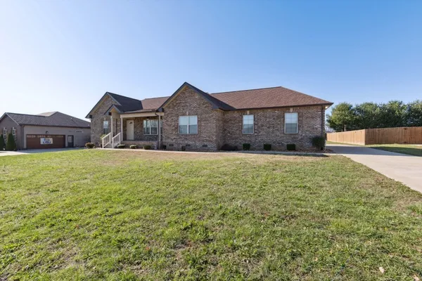 $2,350 | 1419 Leaf Lane, Ashland City, TN 37015