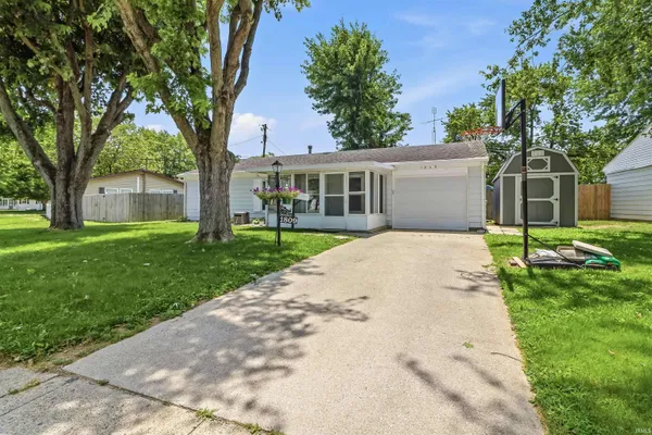 $149,900 | 1809 West Westlea Drive, Marion, IN 46952