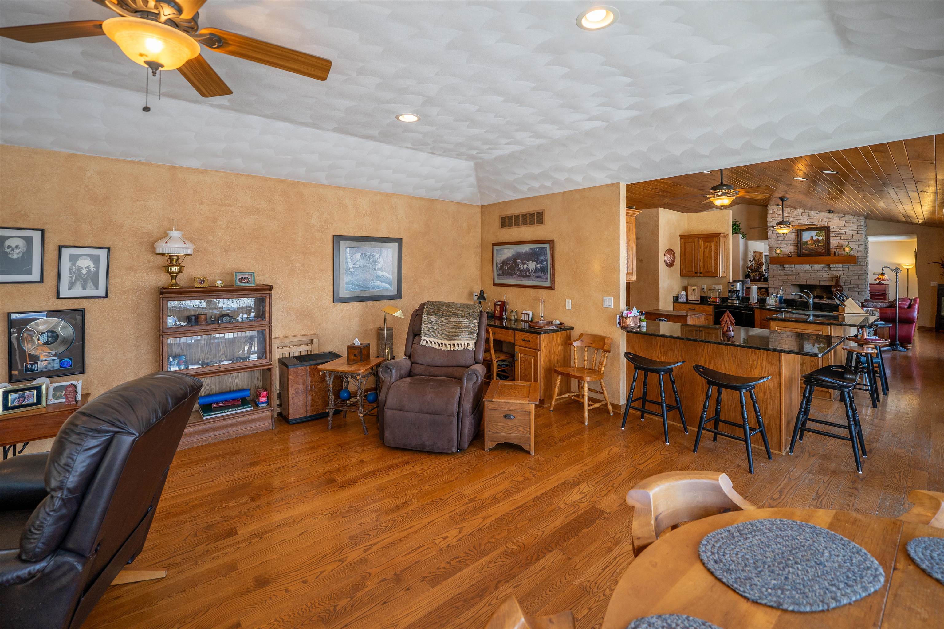 10343 North Girl Scout Road Stillman Valley, IL 61084 - Photo 16 of 94