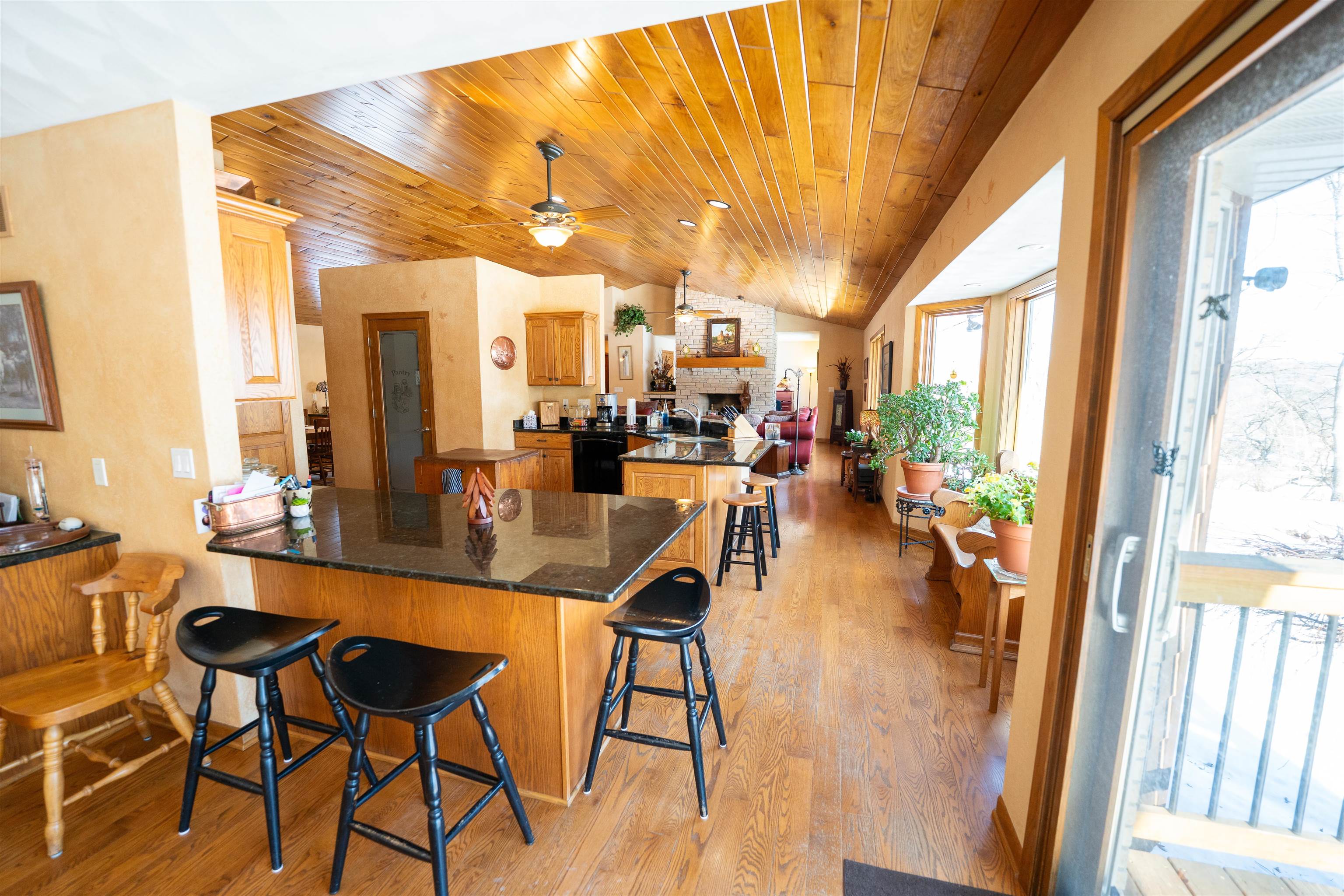 10343 North Girl Scout Road Stillman Valley, IL 61084 - Photo 18 of 94