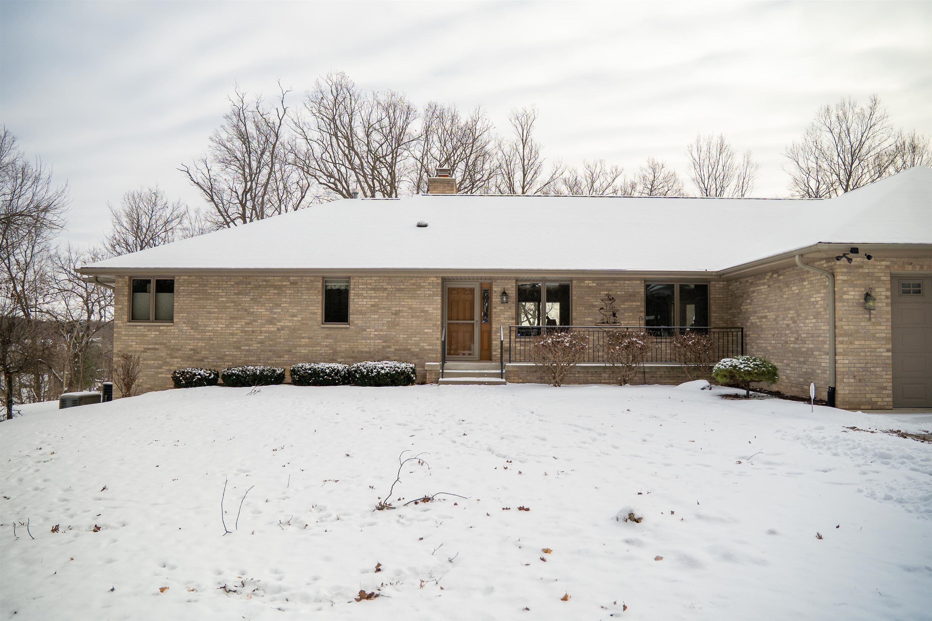 10343 North Girl Scout Road Stillman Valley, IL 61084 - Photo 5 of 94