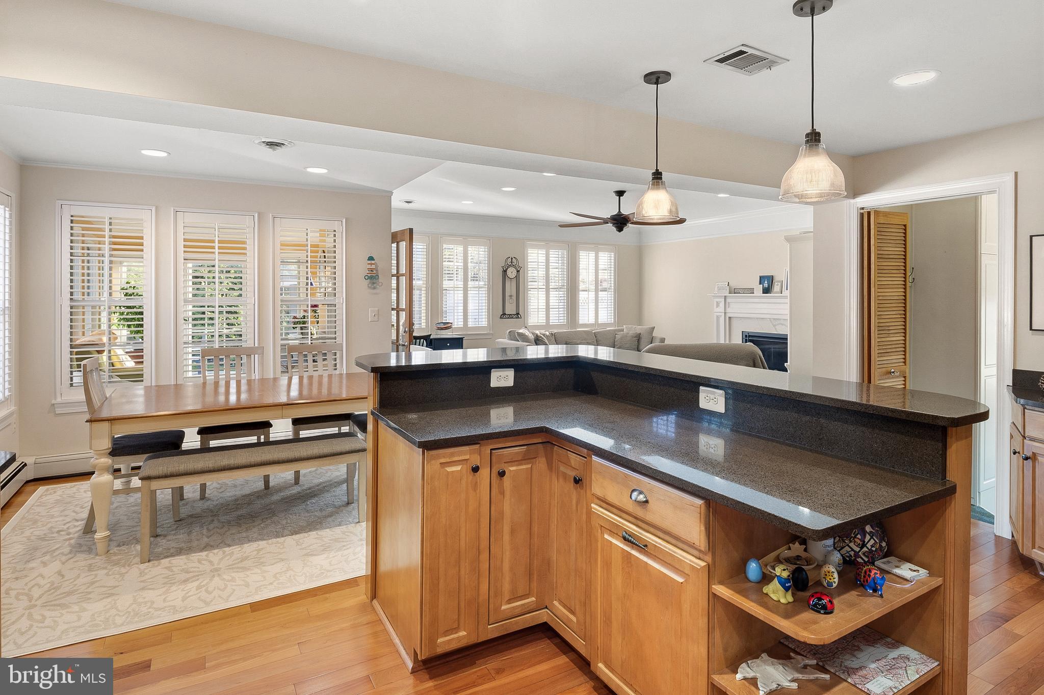 1535 Ridgely Drive Edgewater, MD 21037 - Photo 12 of 39 great for entertaining