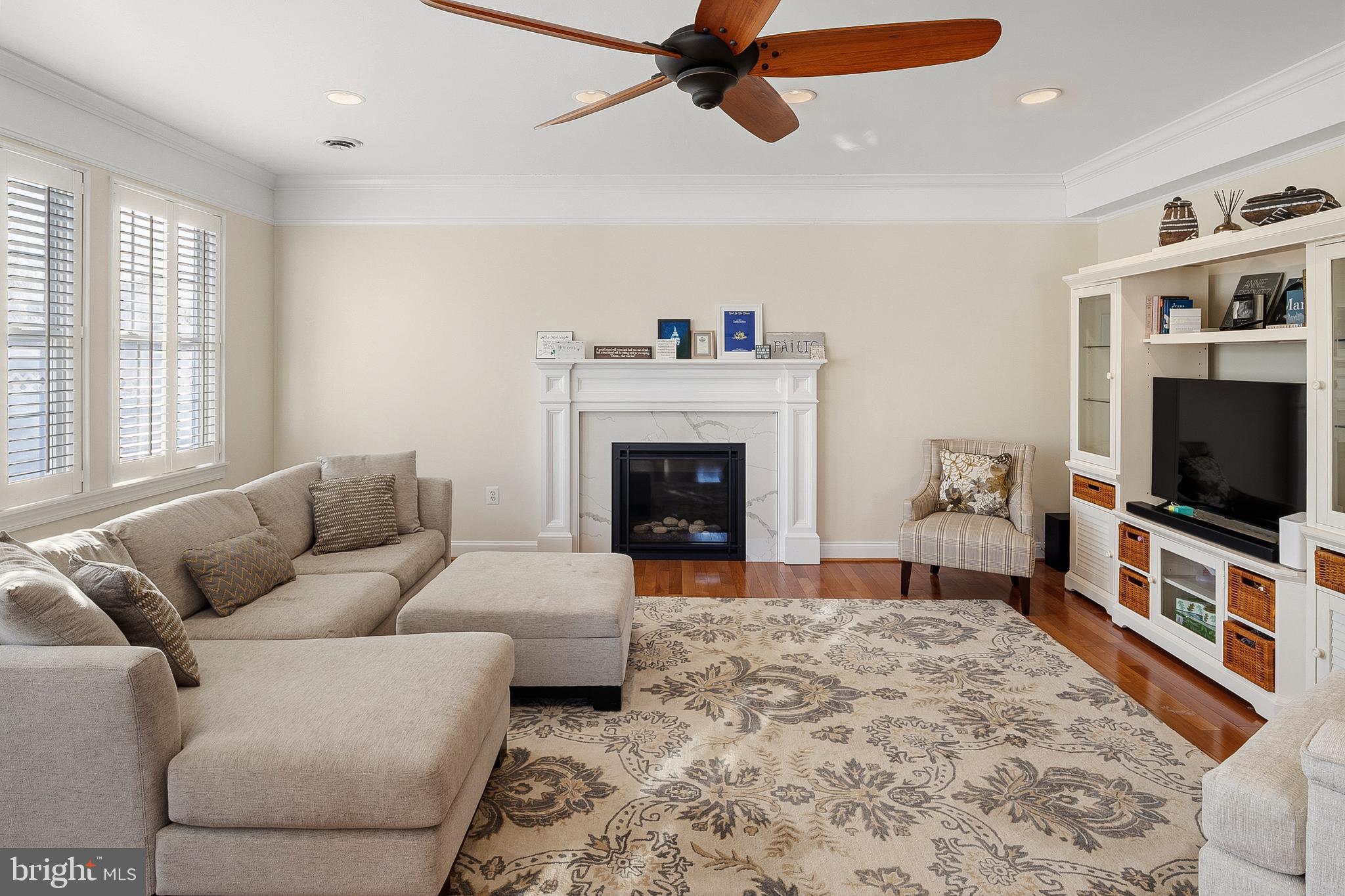 1535 Ridgely Drive Edgewater, MD 21037 - Photo 14 of 39 gas fireplace