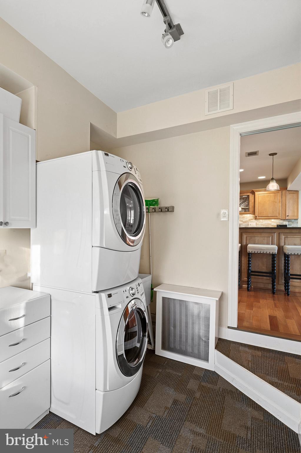 1535 Ridgely Drive Edgewater, MD 21037 - Photo 29 of 39 Laundry room