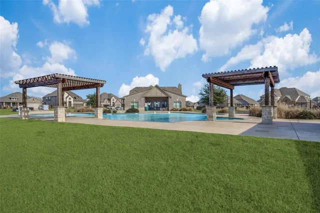 a view of outdoor space yard and patio