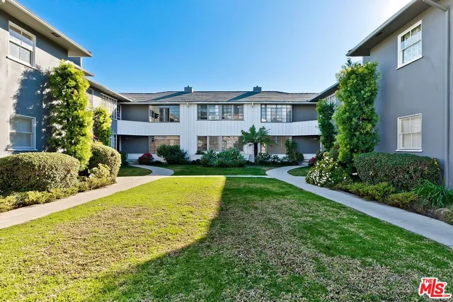 $2,595 | 5022 Clinton Street, Unit 5022B, Los Angeles, CA 90004