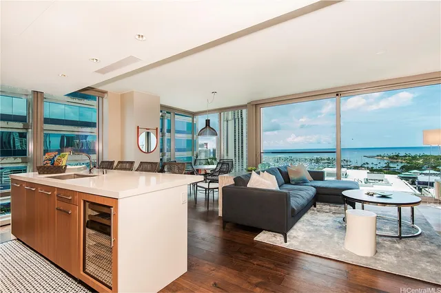 $9,500 | 1555 Kapiolani Boulevard, Unit 1408, Honolulu, HI 96814