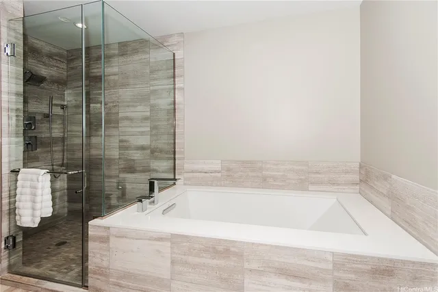 $9,500 | 1555 Kapiolani Boulevard, Unit 1408, Honolulu, HI 96814