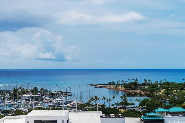 $9,500 | 1555 Kapiolani Boulevard, Unit 1408, Honolulu, HI 96814