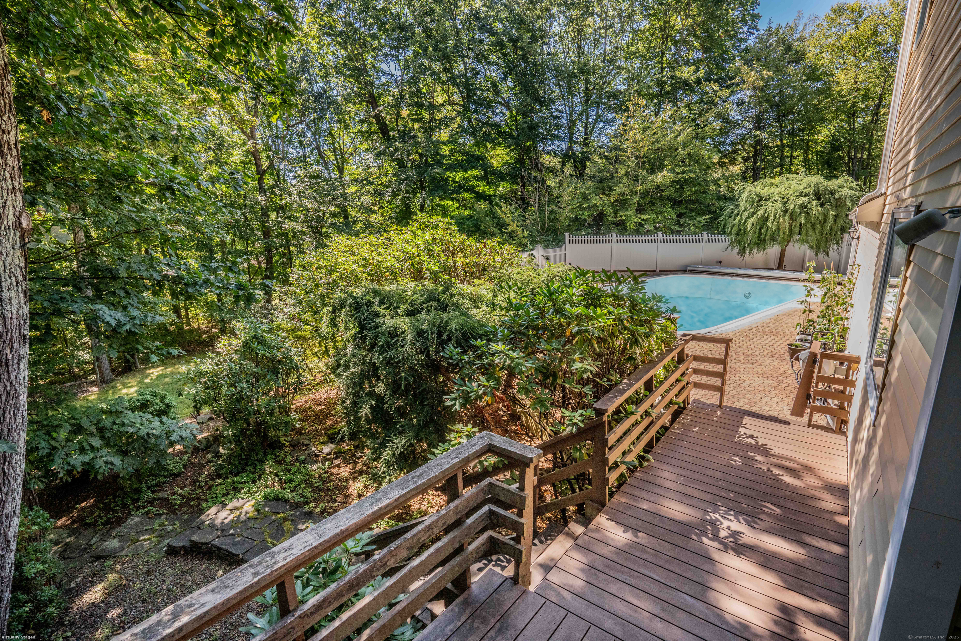 15 Rushleigh Road West Hartford, CT 06117 - Photo 31 of 40