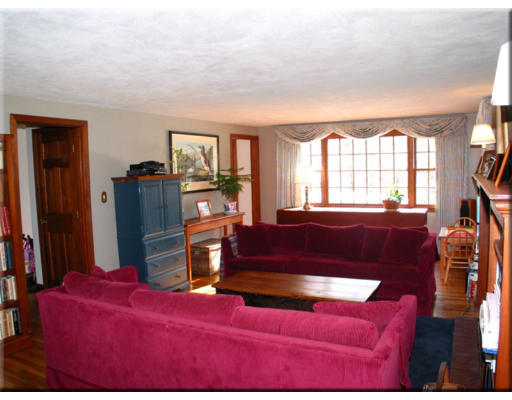 3 Donald Road Hamilton, MA 01982 - Photo 7 of 16 Gallery Image 7