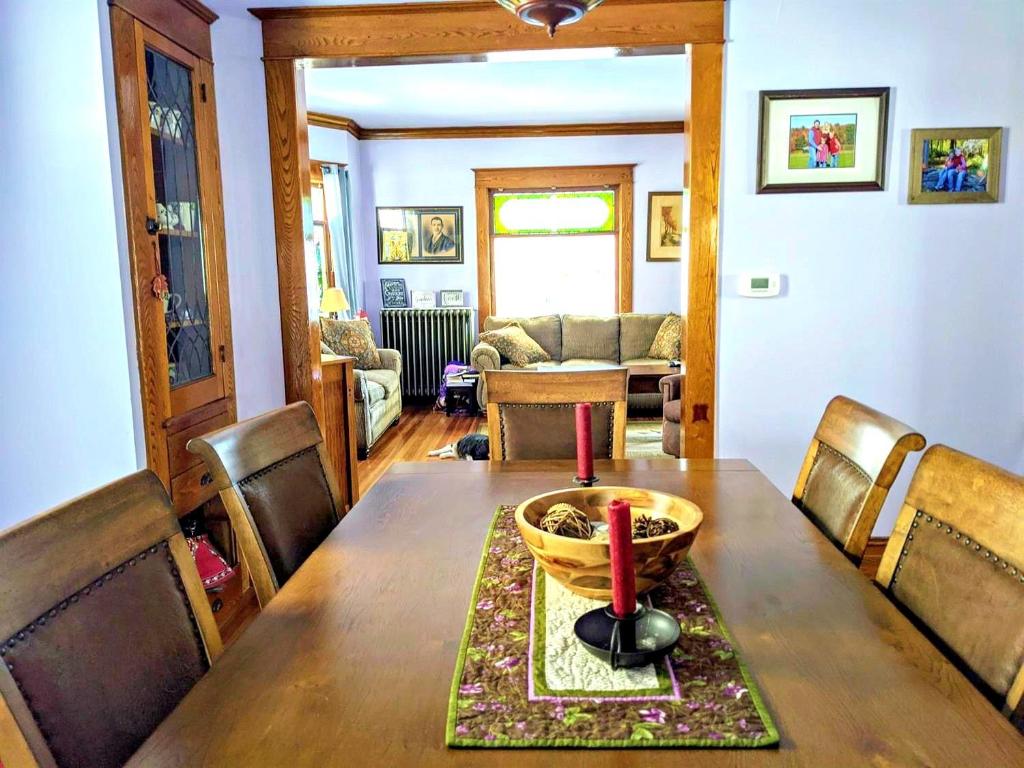 5 Walnut Street Oneonta, NY 13820 - Photo 4 of 33