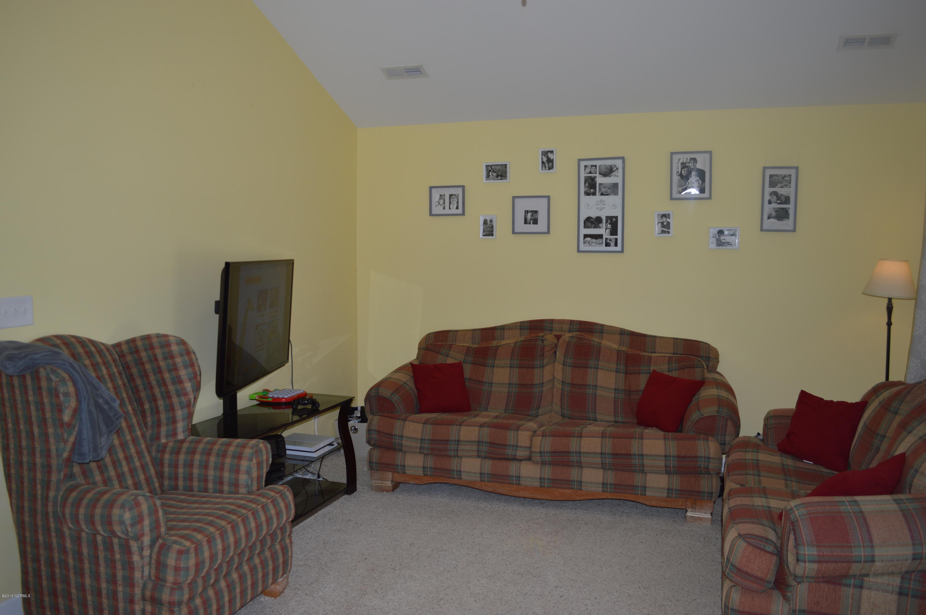 3207 Cranberry Ridge Drive Southwest Wilson, NC 27893 - Photo 3 of 12 Great Room