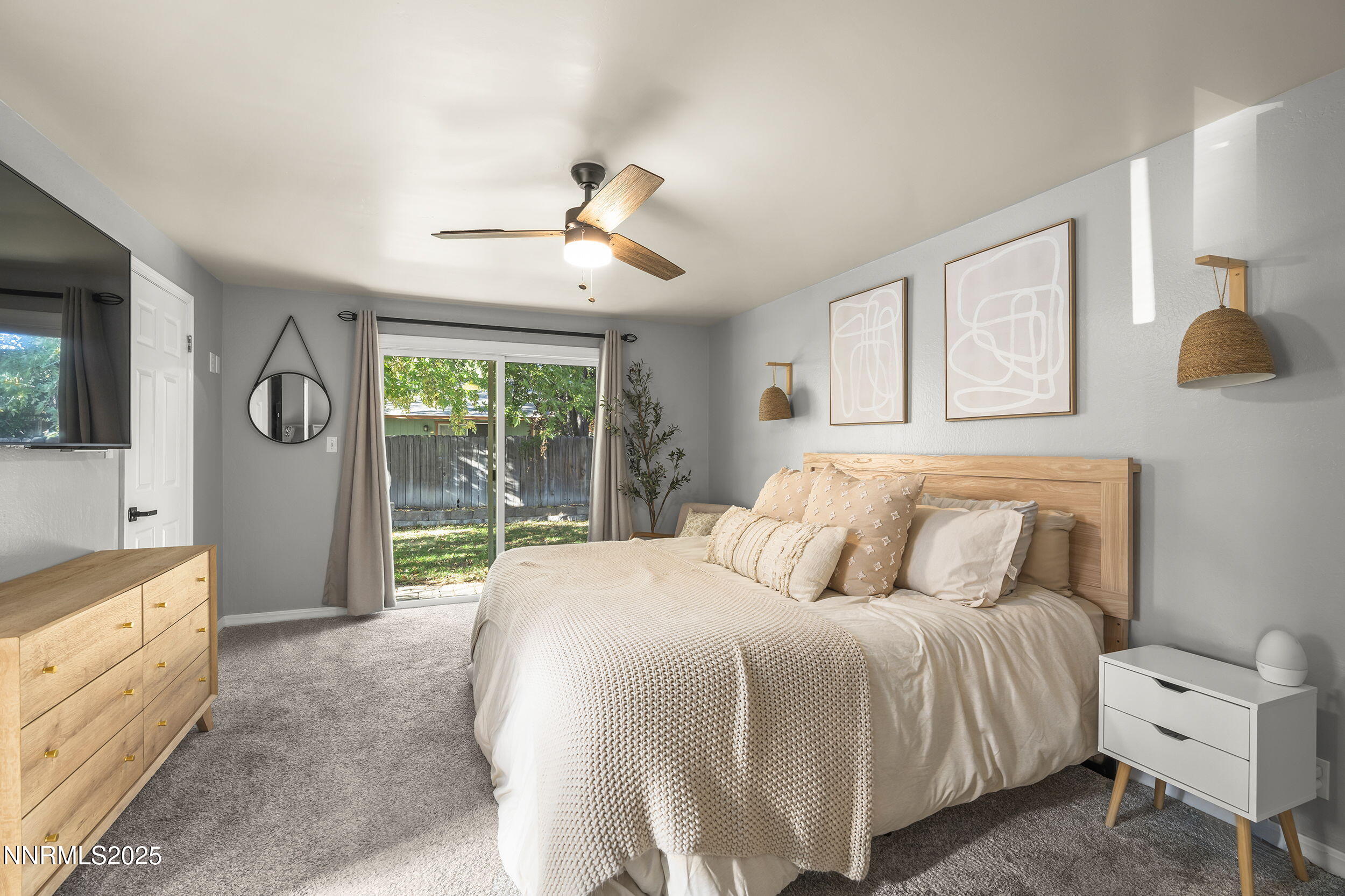 4360 Matich Drive Reno, NV 89502 - Photo 14 of 36 16-print-_DSC8065