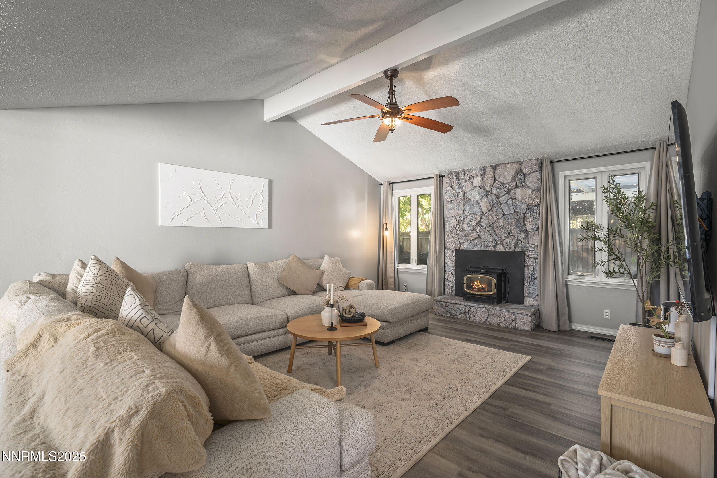 4360 Matich Drive Reno, NV 89502 - Photo 8 of 36 10-print-_DSC8102