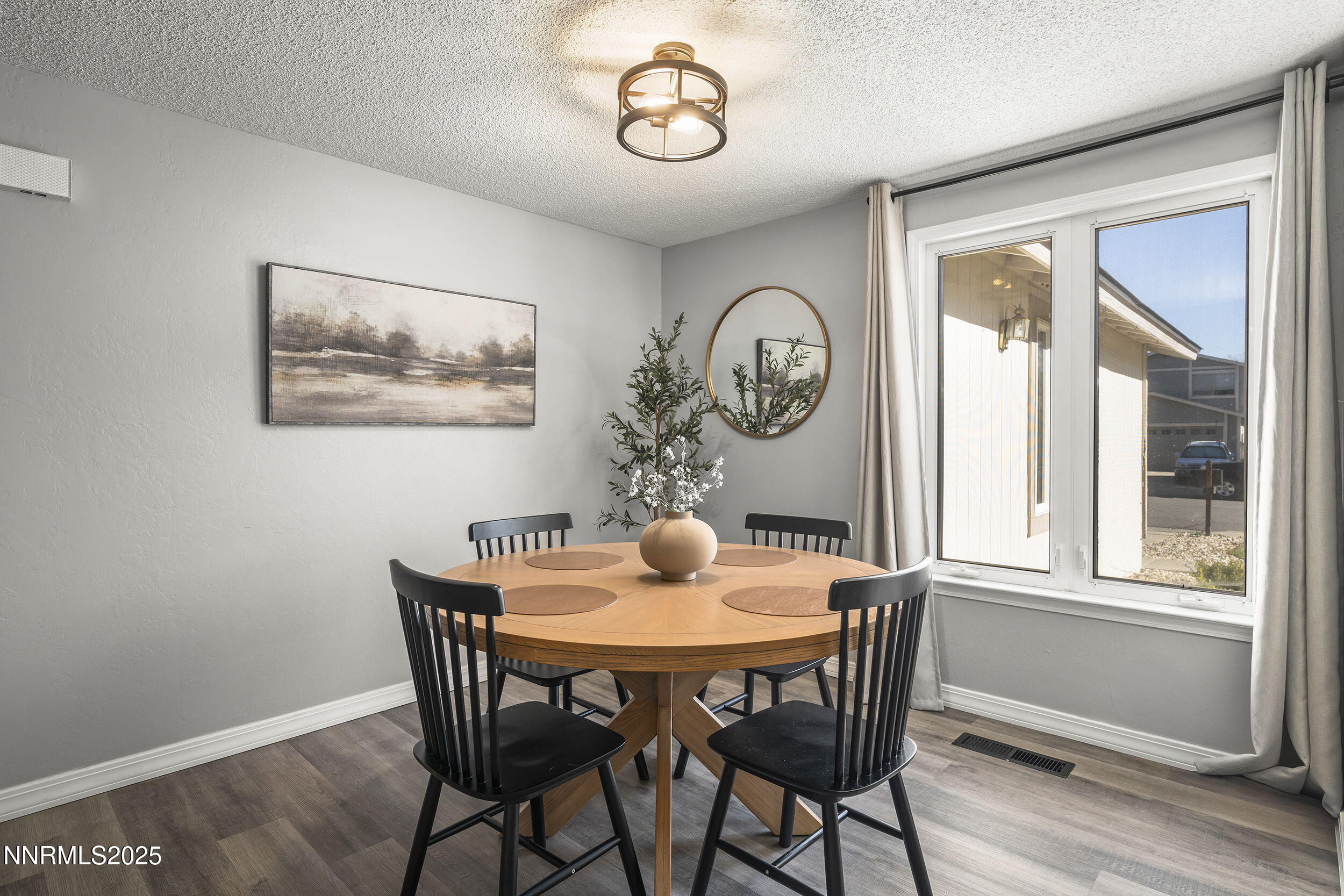 4360 Matich Drive Reno, NV 89502 - Photo 10 of 36 12-print-_DSC8096