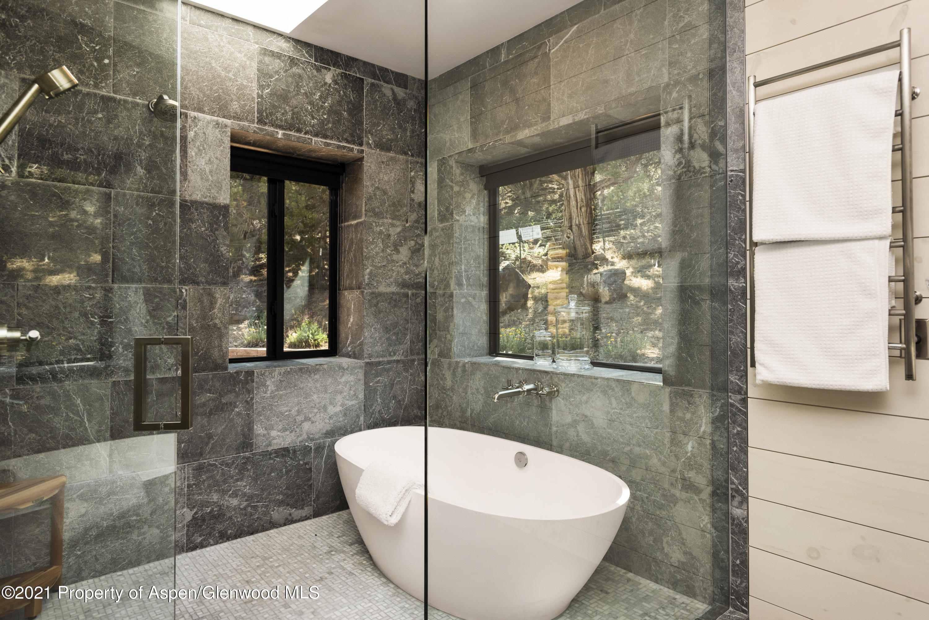 844 Hillcrest Drive Basalt, CO 81621 - Photo 12 of 24 a bathroom with a bathtub and shower