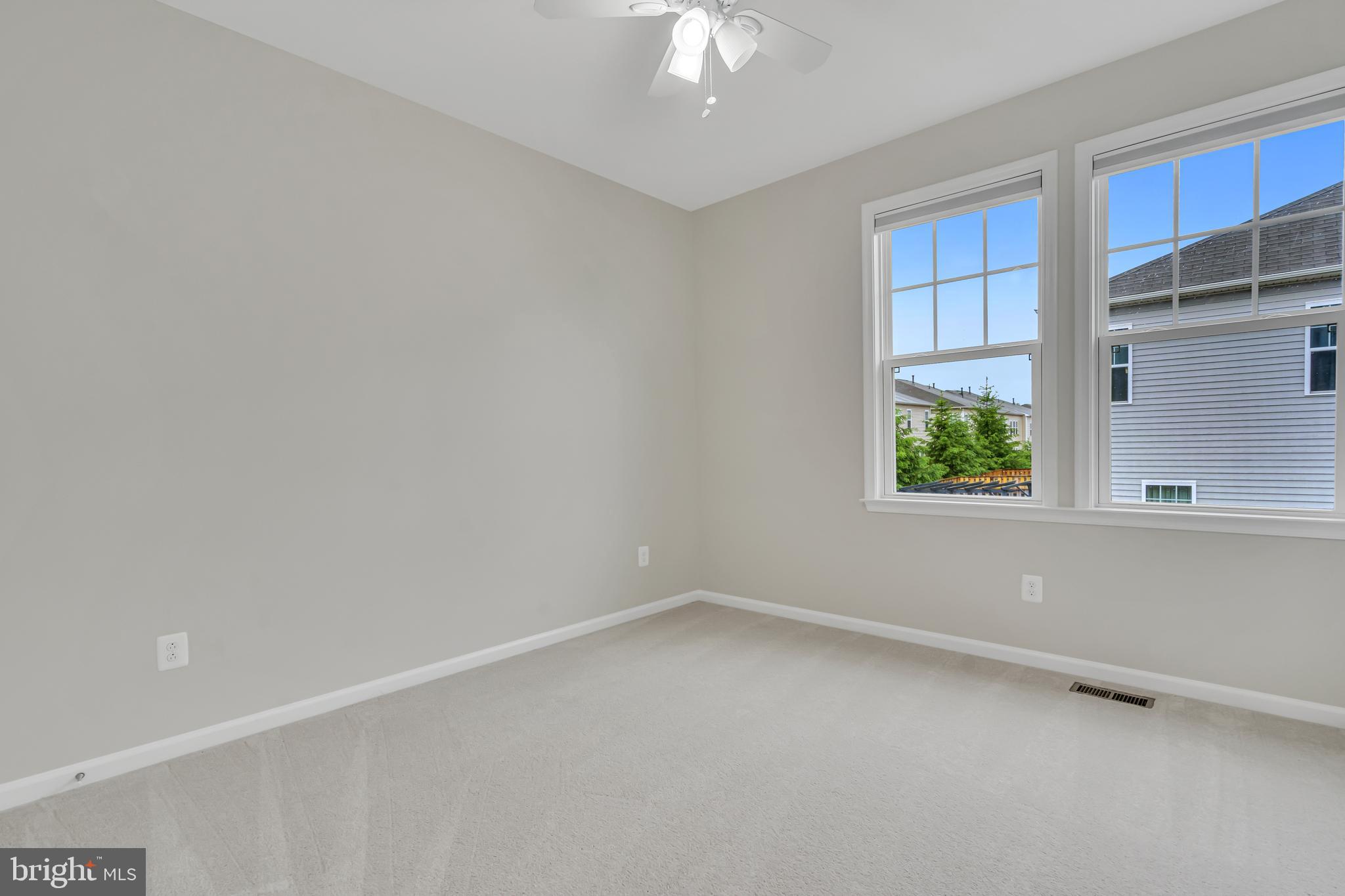42482 Benfold Square Ashburn, VA 20148 - Photo 21 of 34 a view of an empty room with a window