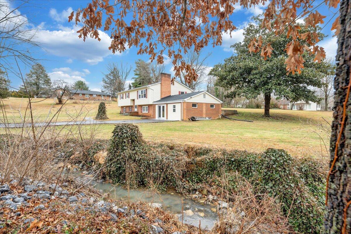 7025 Dallas Road Roanoke, VA 24019 - Photo 40 of 51 40-MIB00747