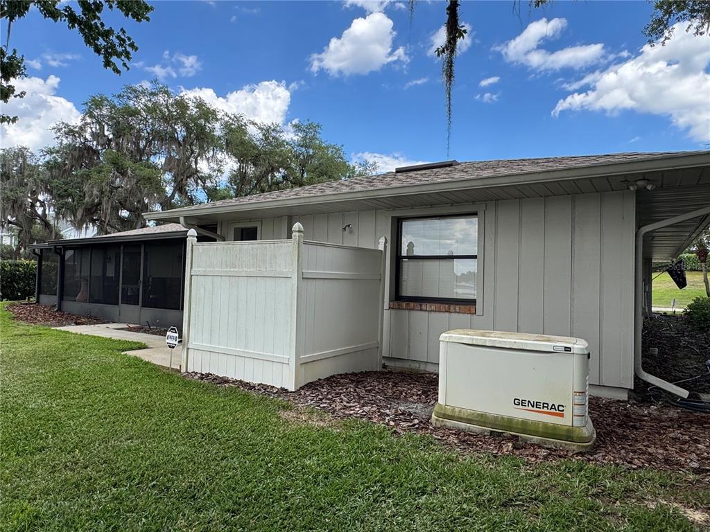 334 West F Street Frostproof, FL 33843 - Photo 32 of 48 a view of a backyard