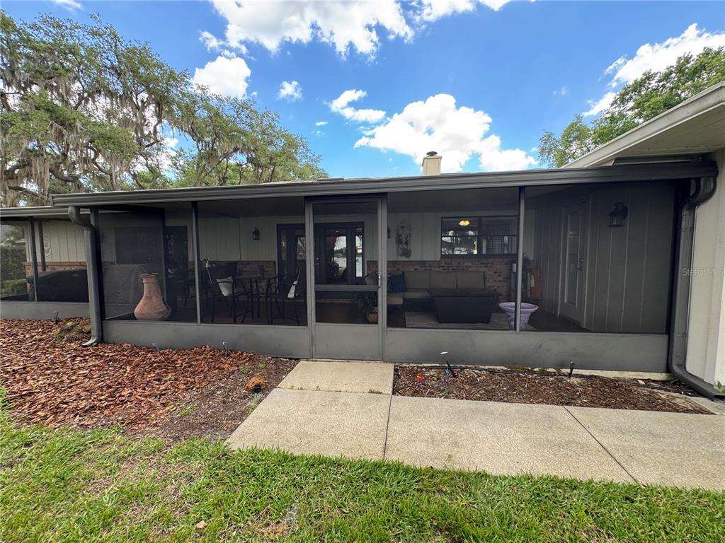 334 West F Street Frostproof, FL 33843 - Photo 41 of 48 a front view of a house