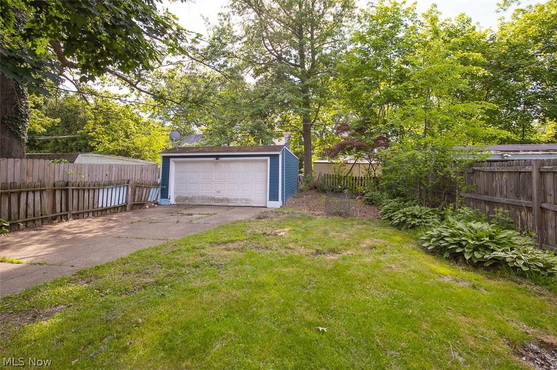 848 Beverly Road Cleveland Heights, OH 44121 - Photo 29 of 30