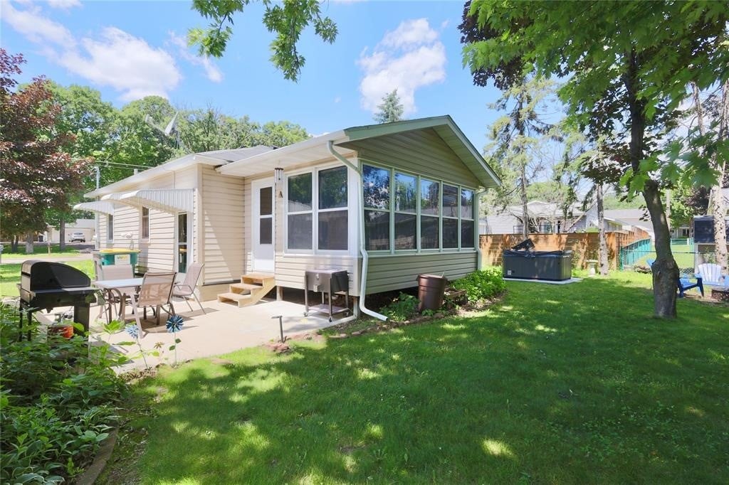 3719 Rudolph Road Eau Claire, WI 54701 - Photo 26 of 29 Gallery Image 26