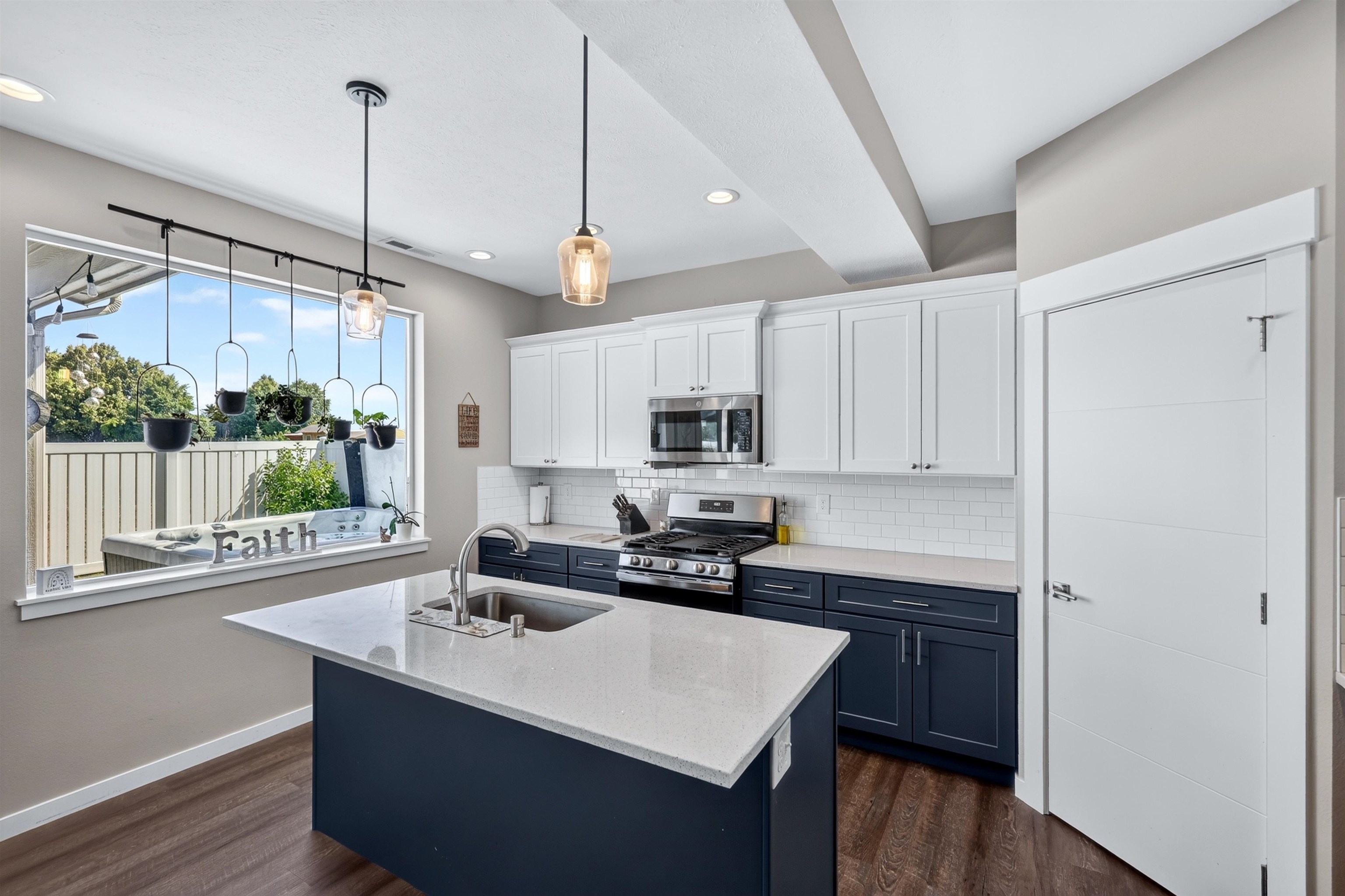 1922 Lavender Avenue Spokane, WA 99208 - Photo 10 of 48