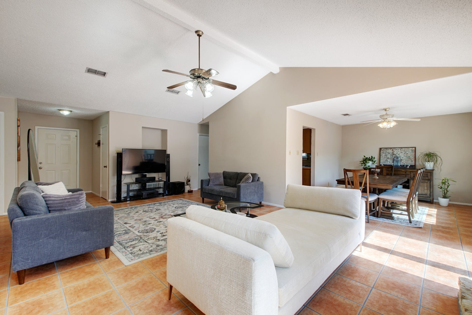 12607 Andromeda Cove Austin, TX 78727 - Photo 6 of 26