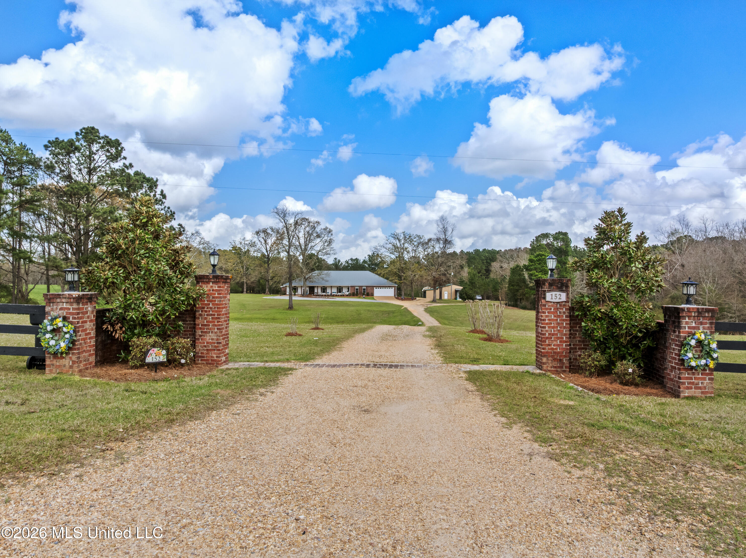 152 Highway 42 Sumrall, MS 39482 - Photo 6 of 73 152_MS-42-3