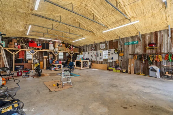 $689,000 | 152 Highway 42, Sumrall, MS 39482