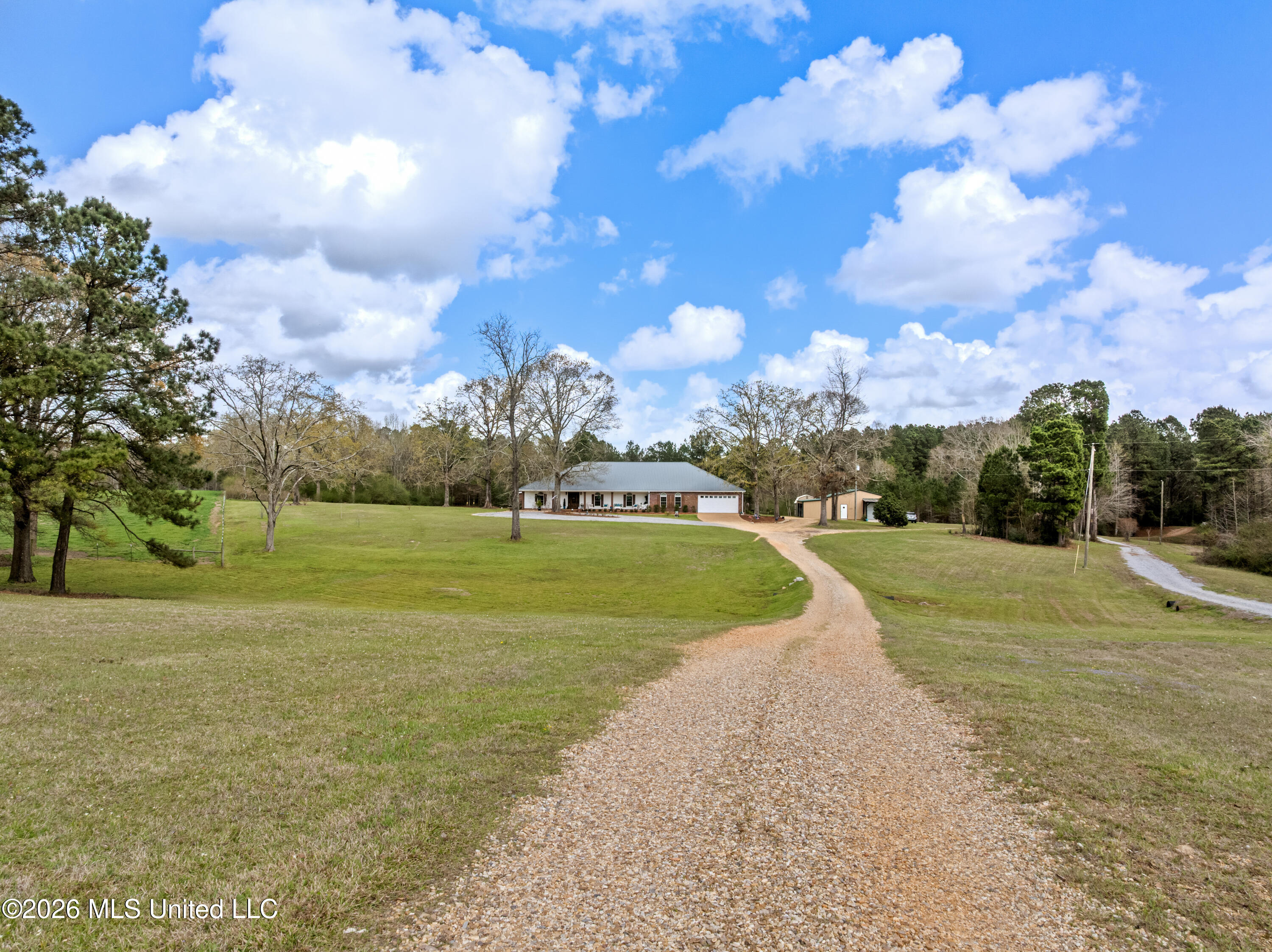 152 Highway 42 Sumrall, MS 39482 - Photo 7 of 73 152_MS-42-4