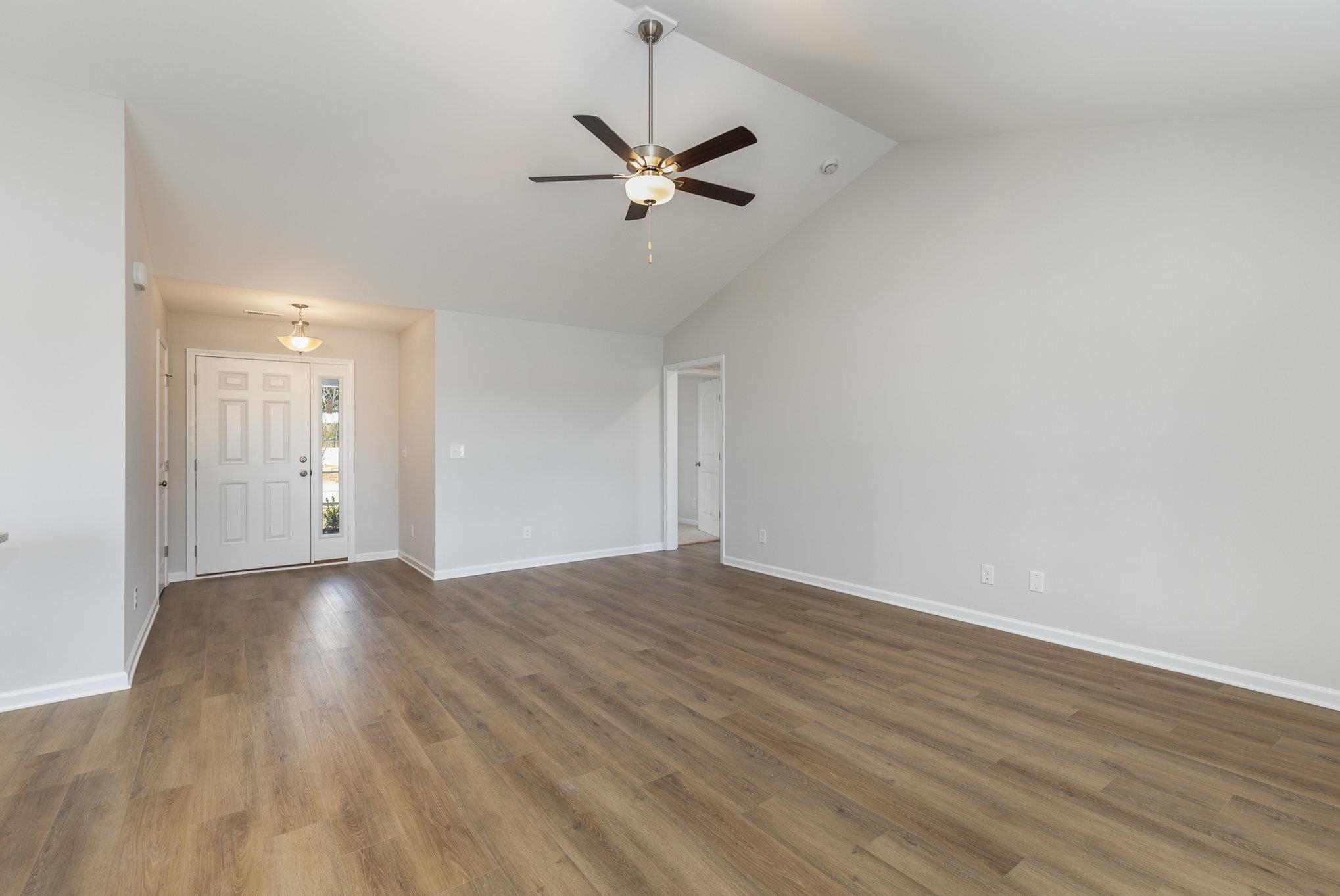 24 Bennington Court Georgetown, SC 29440 - Photo 6 of 35