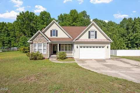 $425,000 | 1428 Hopson Downs Court, Holly Springs, NC 27540