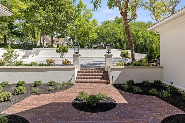 $5,000,000 | 17040 South Highland Ridge Drive, Loch Lloyd, MO 64012