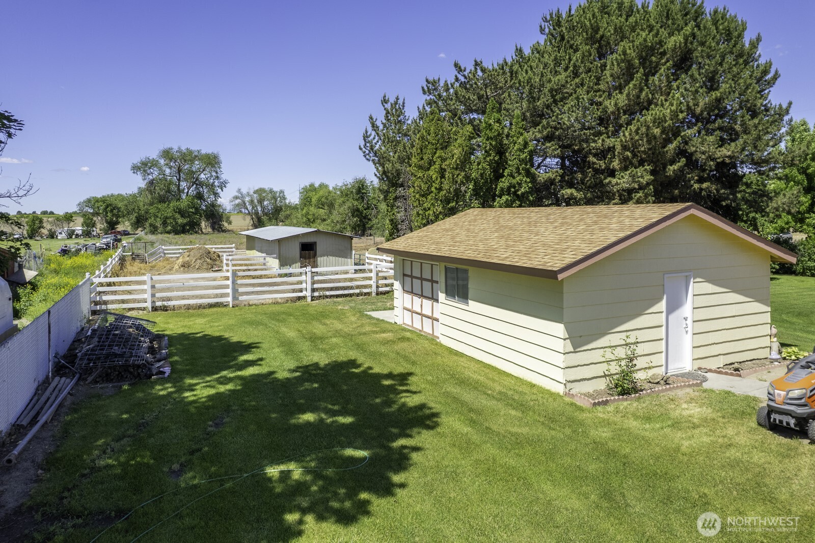 4934 Rd L.9 Northeast Moses Lake, WA 98837 - Photo 7 of 31